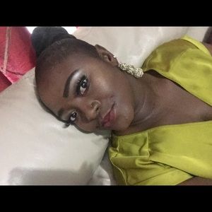 Meet your Posher, Patience